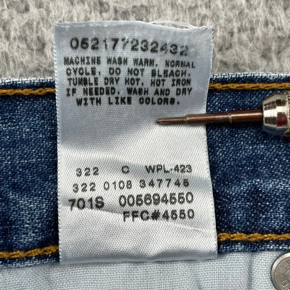 Levi's Jeans Mens 36x30 Blue 569 Loose Straight Leg Denim Casual Classic